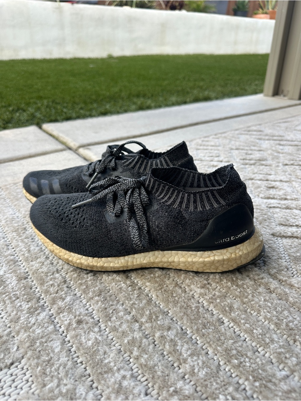 adidas Ultra Boost Uncaged ‘Carbon’
